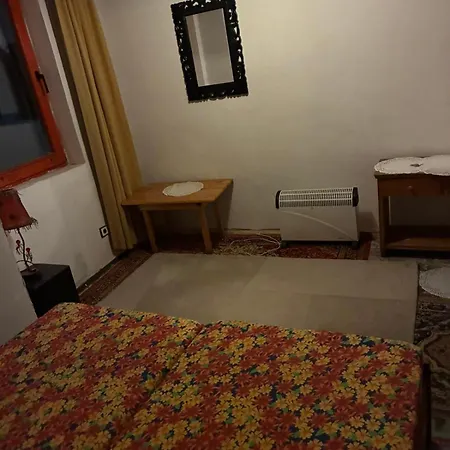 Hostel тинтява *